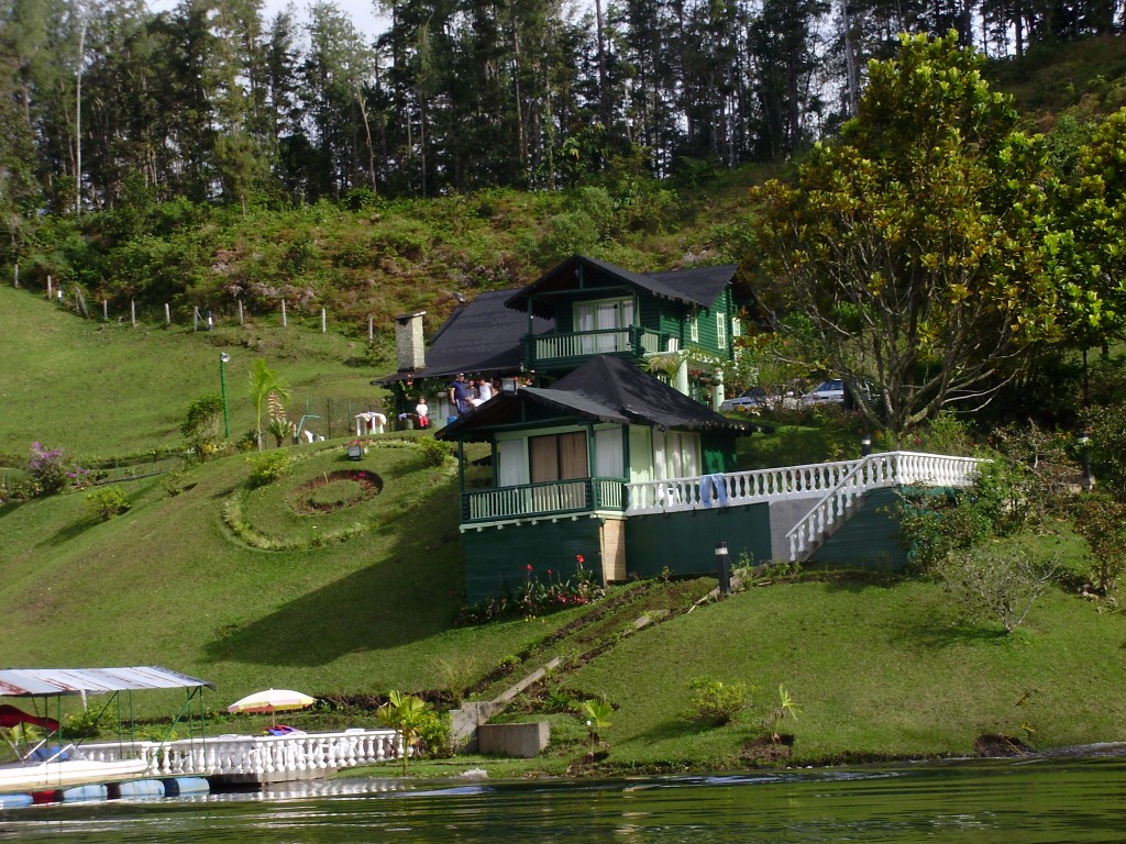 Foto: Represa de Guatape - Guatape (Antioquia), Colombia