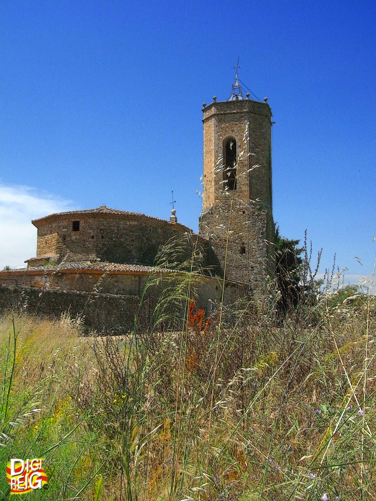 Foto: Iglesia. - Monells (Girona), España