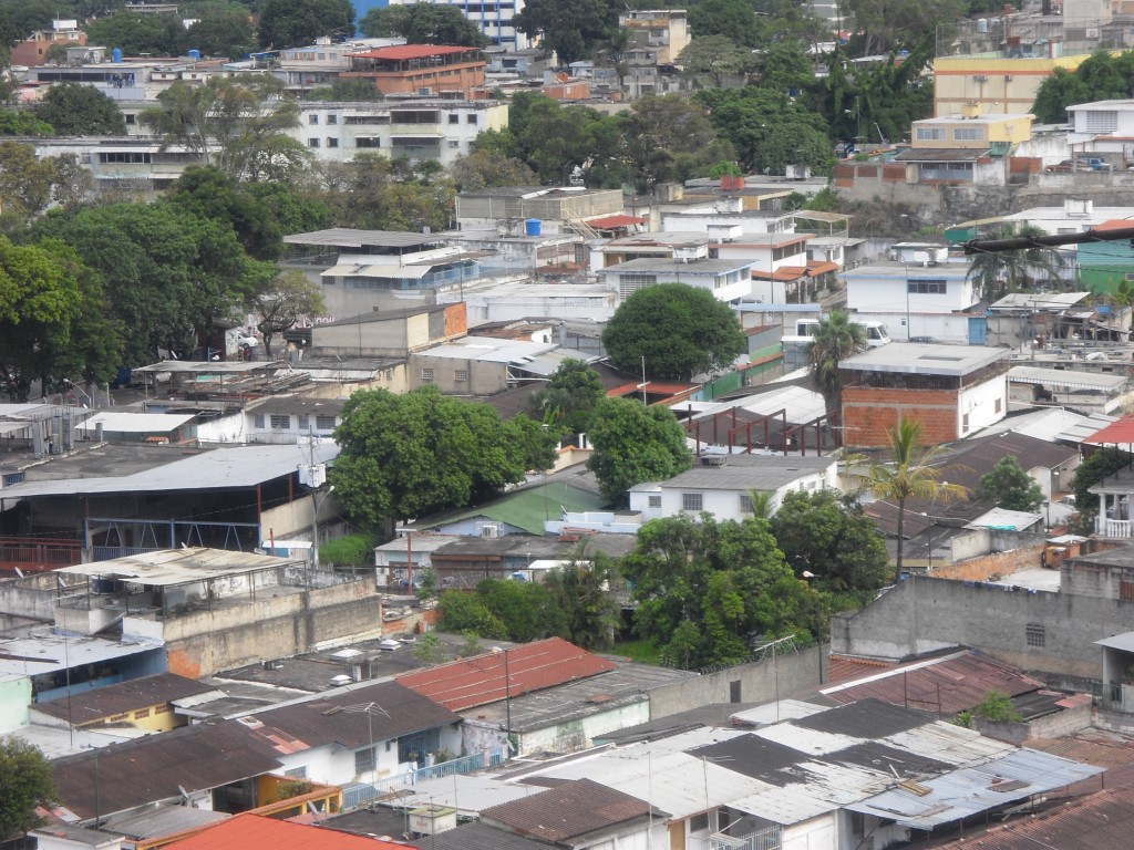 Foto: Las veredas de coche. - Coche (Distrito Capital), Venezuela