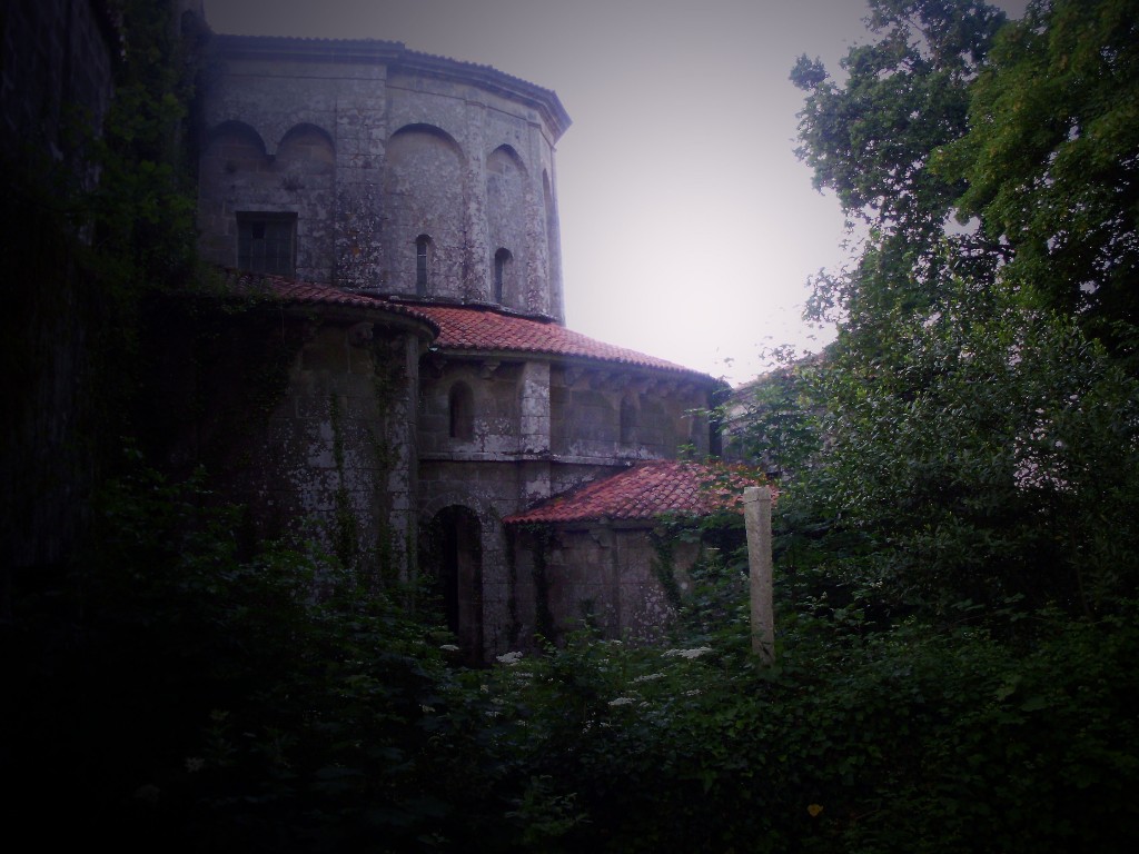 Foto: FONDO DE LA IGLESIA - Melon (Pontevedra), España
