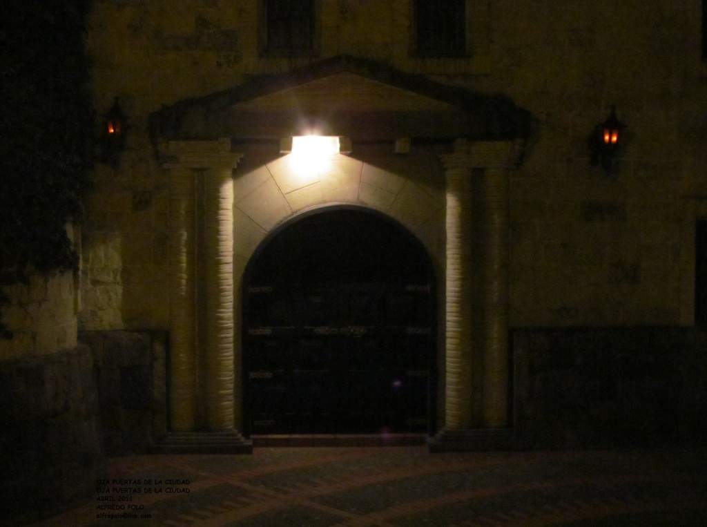 Foto: Puertas de la ciudad - Loja, Ecuador