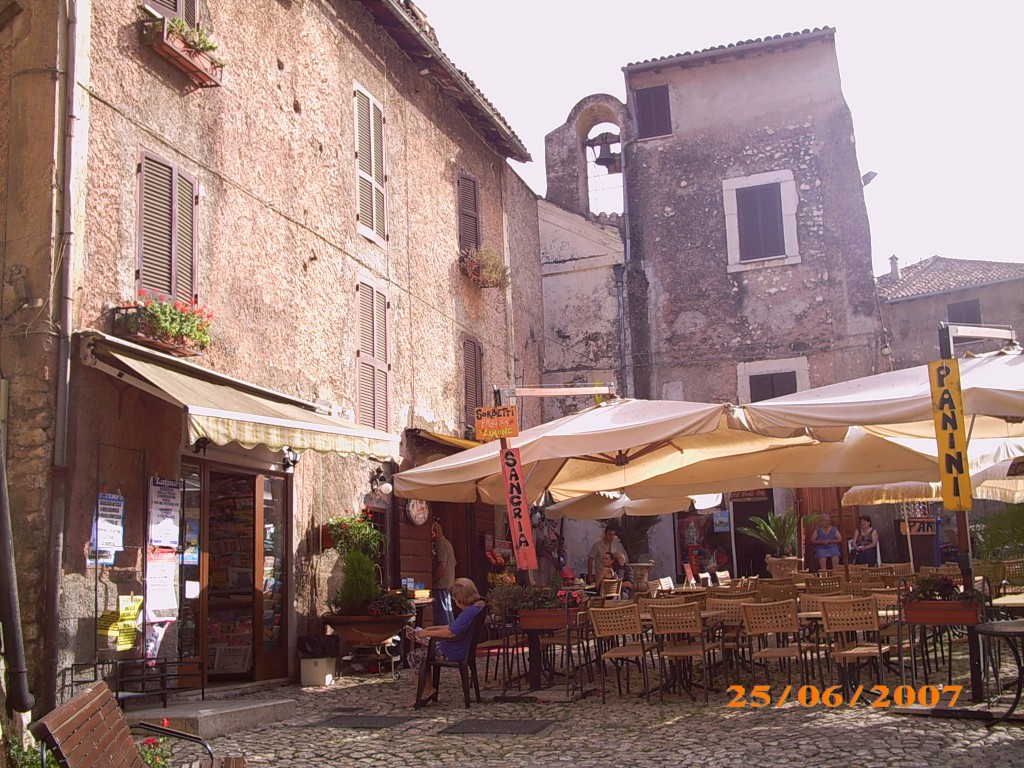 Foto de Sermoneta, Italia