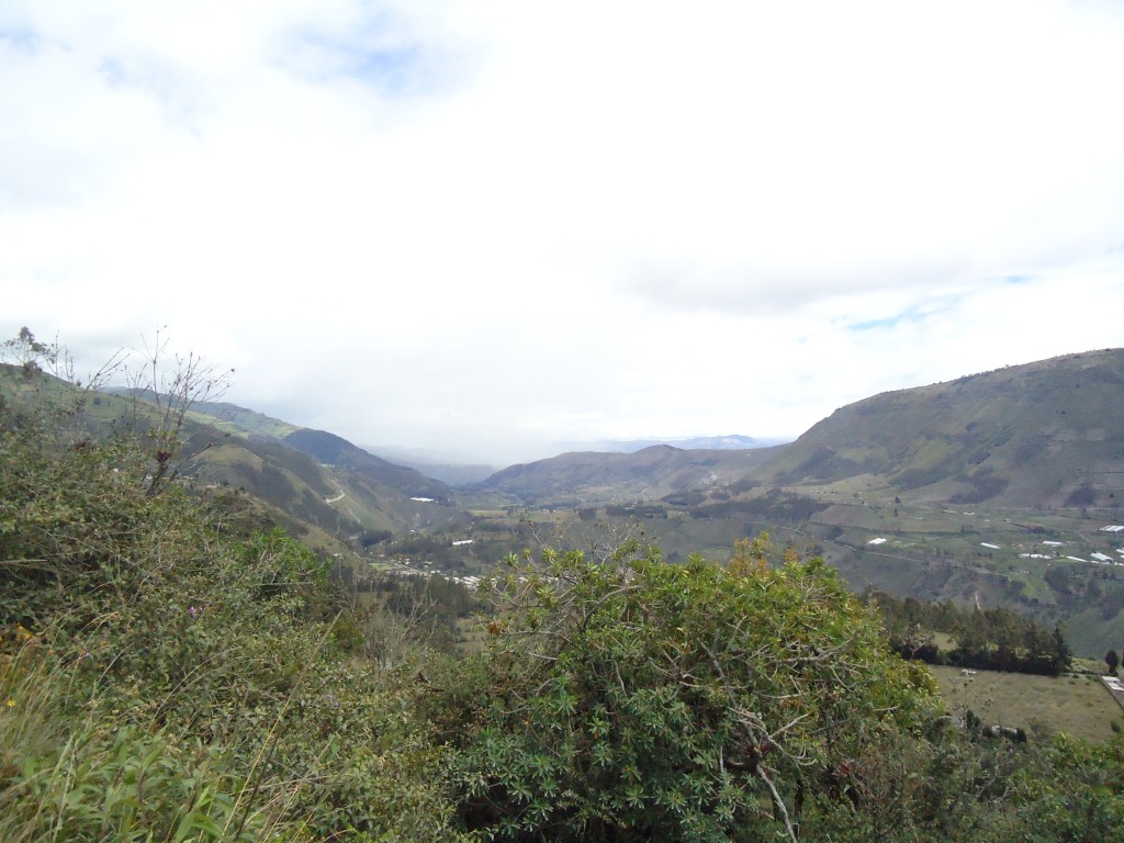 Foto: Vista hacia Penipe - Bayushig (Chimborazo), Ecuador