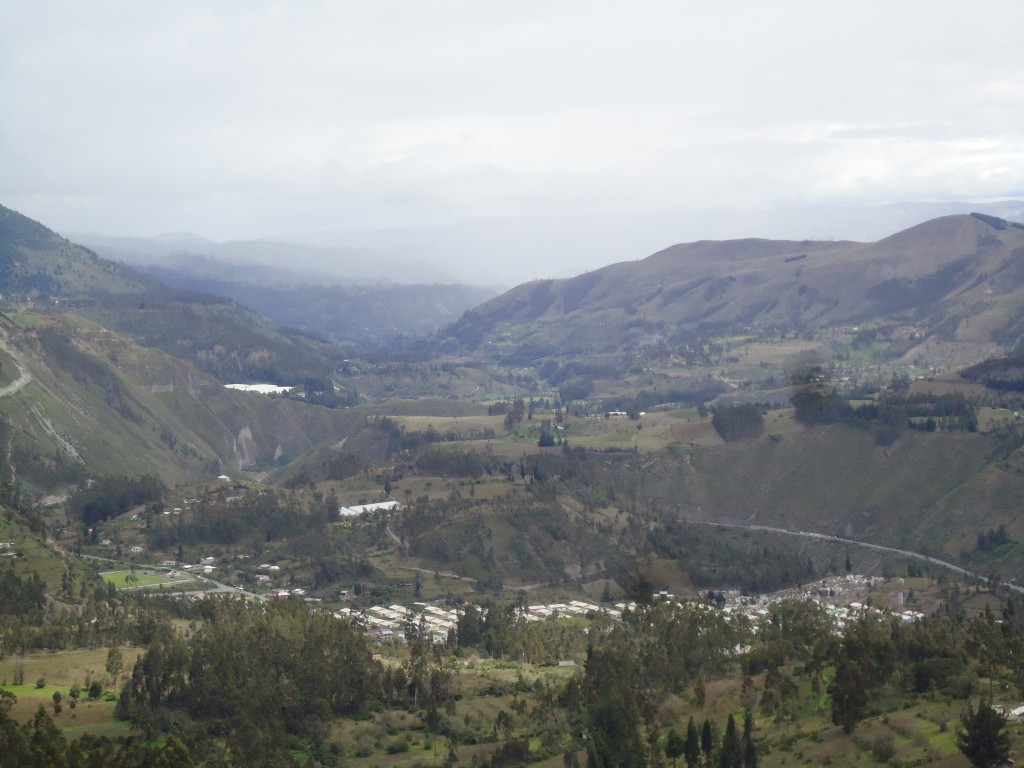 Foto: Vista hacia Penipe - Bayushig (Chimborazo), Ecuador