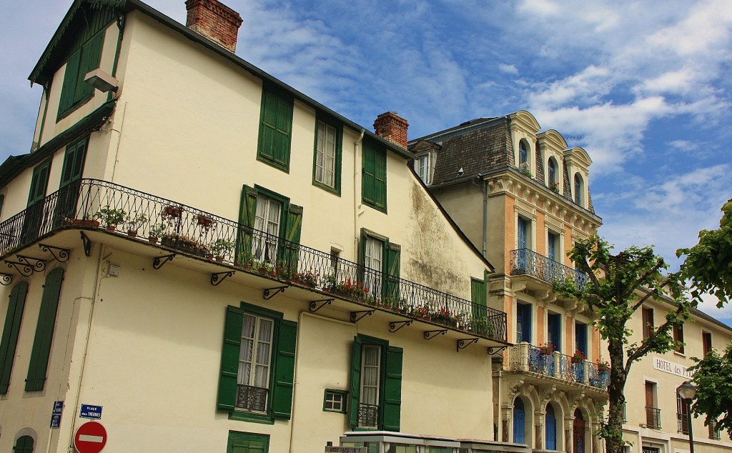 Foto: Centro histórico - Bagnères de Bigorre (Midi-Pyrénées), Francia