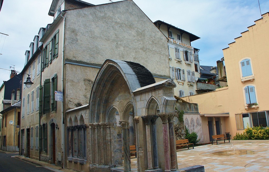 Foto: Claustro de San Juan - Bagnères de Bigorre (Midi-Pyrénées), Francia