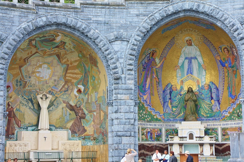 Foto: Capillas laterales - Lourdes (Midi-Pyrénées), Francia