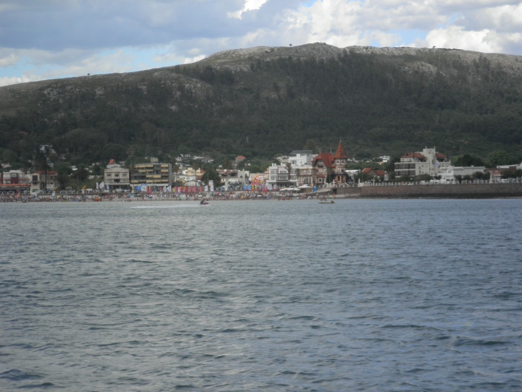 Foto: Desde el mar - Piriapolis (Maldonado), Uruguay