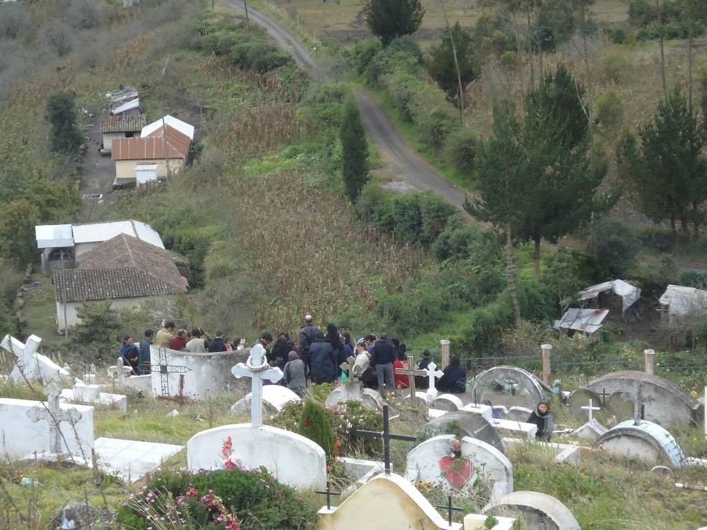 Foto: Cementerio - Bayushig (Chimborazo), Ecuador