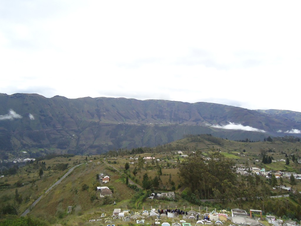 Foto: Entrada a Bayushig - Bayushig (Chimborazo), Ecuador
