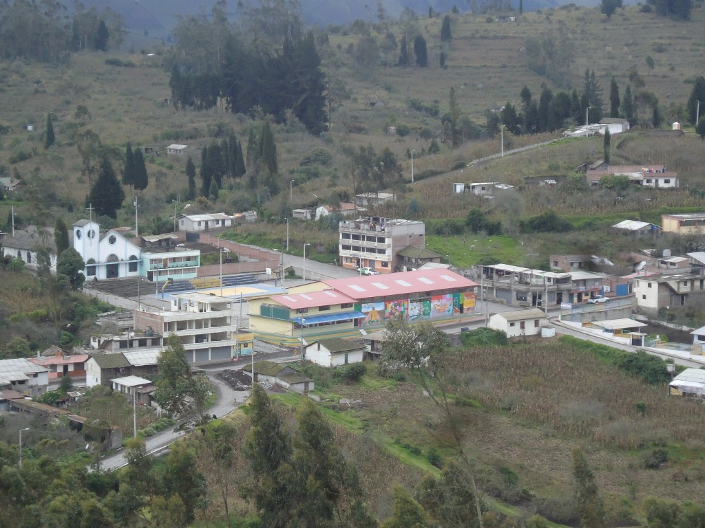 Foto: Plaza Samblaz - Bayushig (Chimborazo), Ecuador