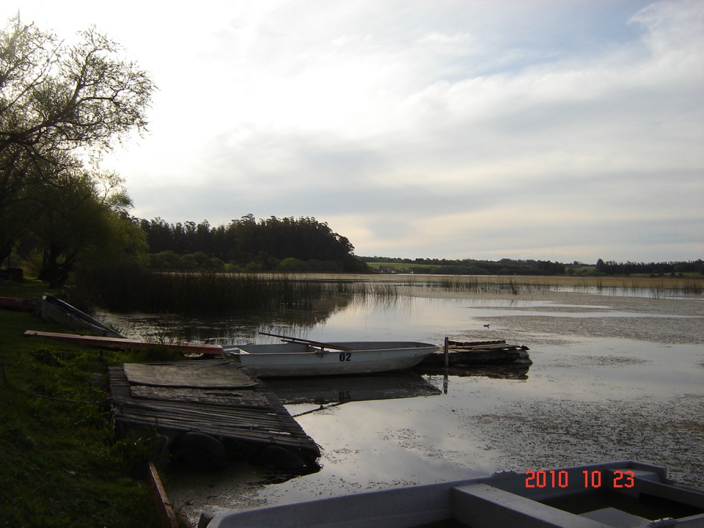 Foto de Laguna de los Padres (Buenos Aires), Argentina