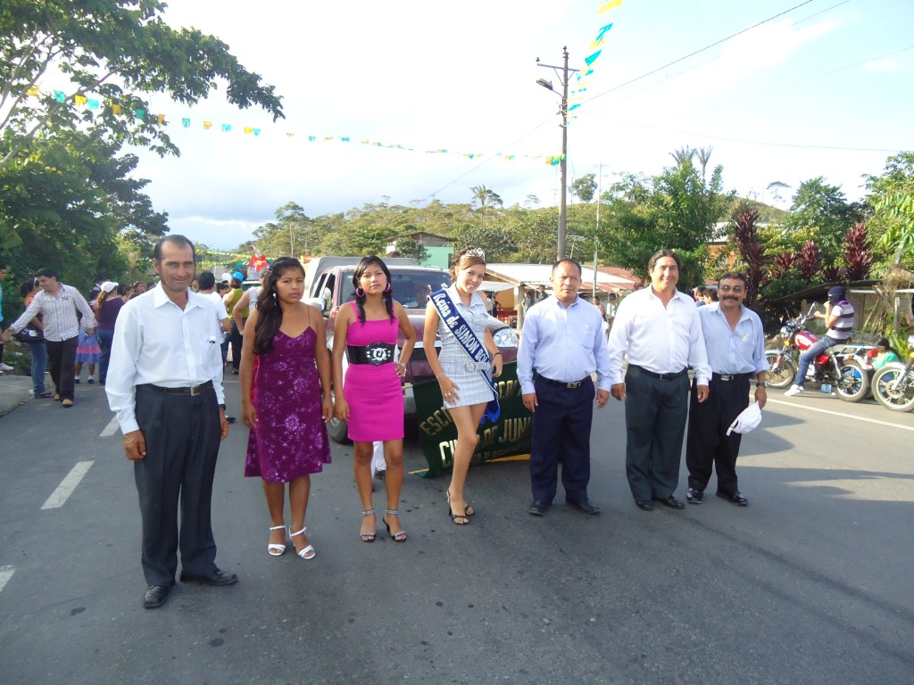 Foto: Fistas de Simón Bolívar - Simón Bilívar (Pastaza), Ecuador