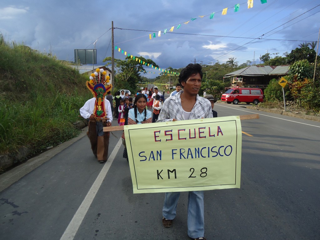 Foto: ESCUELA  SAN FRANCISCO DEL KM 28 VIA A MACAS - Simón Bilívar (Pastaza), Ecuador