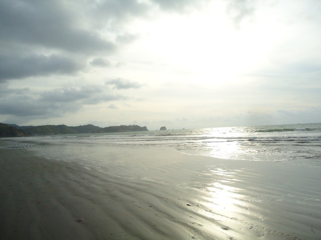 Foto: La caida del sol - Atacames (Esmeraldas), Ecuador