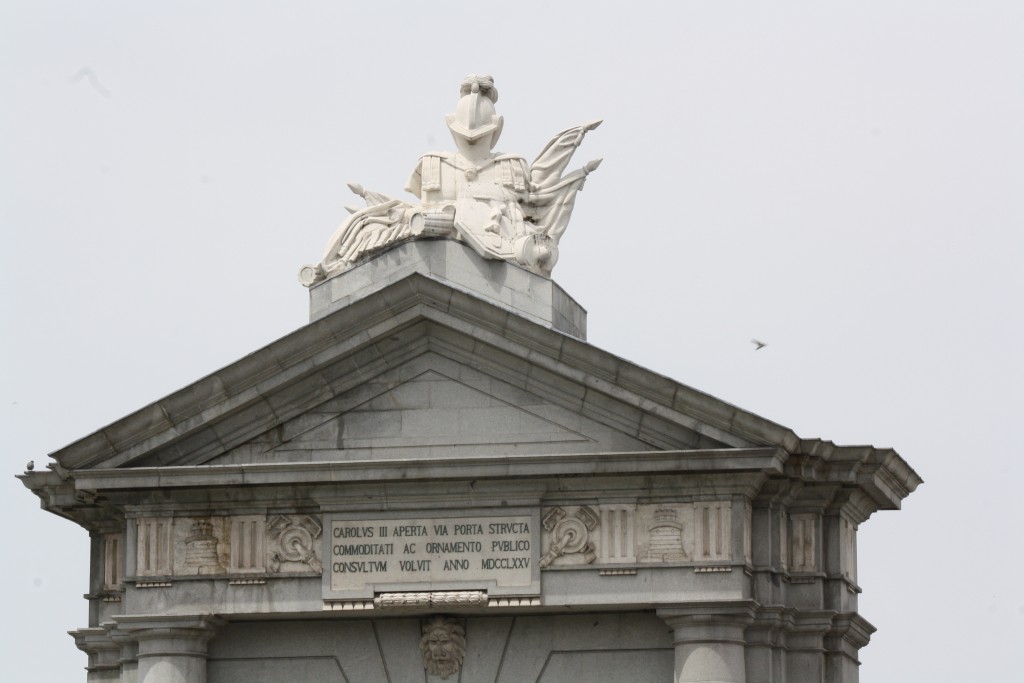 Foto: Frontispicio de la - Madrid (Comunidad de Madrid), España
