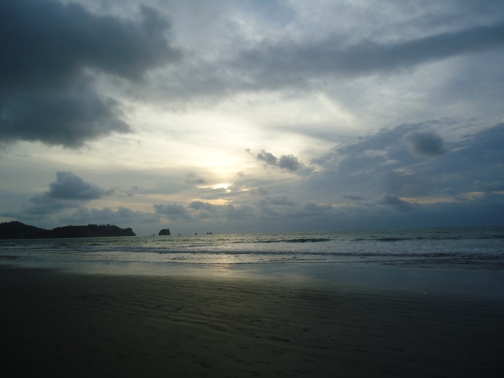 Foto: Ocaso - Atacames (Esmeraldas), Ecuador