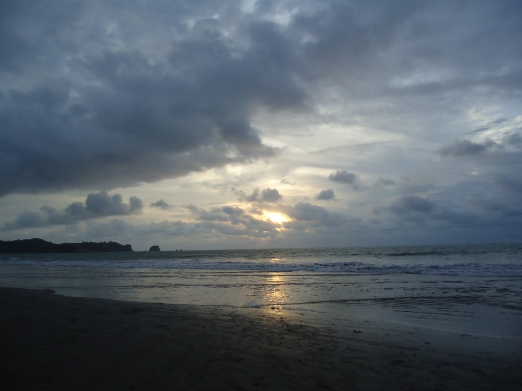 Foto: Ocaso - Atacames (Esmeraldas), Ecuador
