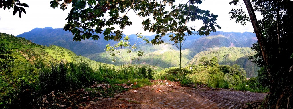 Foto: PAISAJE MERCEDARIO - Chanchamayo, Perú