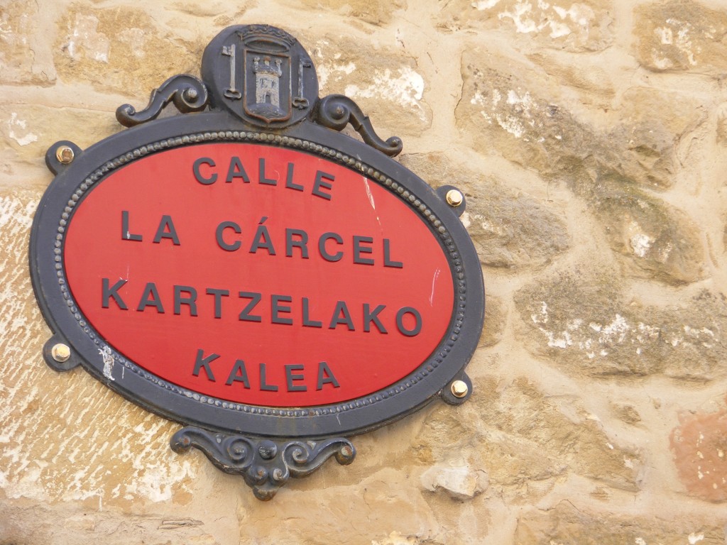 Foto: Calle de la Carcel - Laguardia (Álava), España