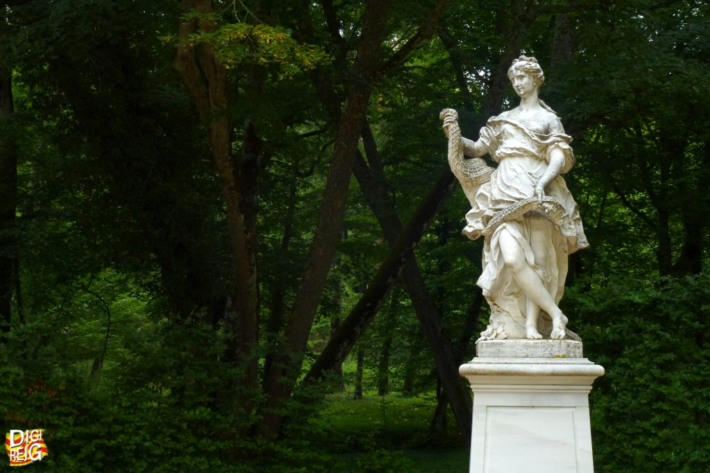 Foto: Estatua. - La Granja de San Ildefonso (Segovia), España