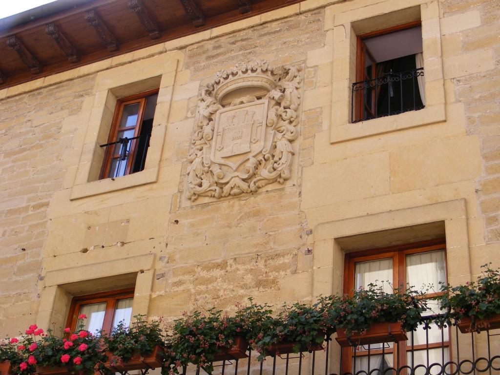 Foto: Plaza Mayor de Laguardia - Laguardia (Álava), España