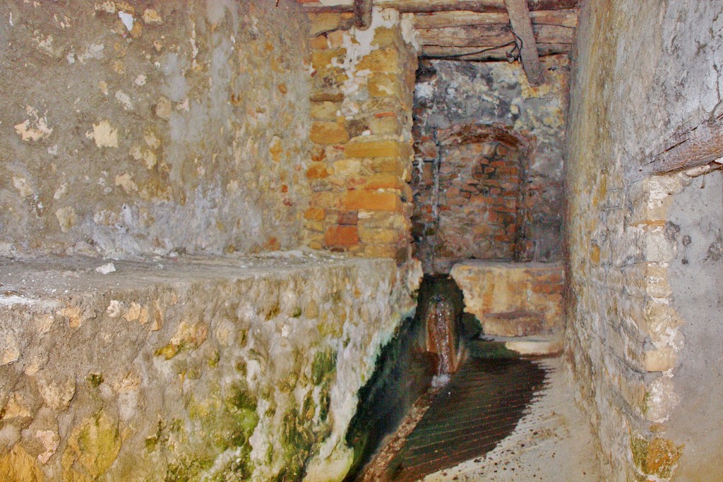 Foto: Mina de agua - Alòs de Balaguer (Lleida), España