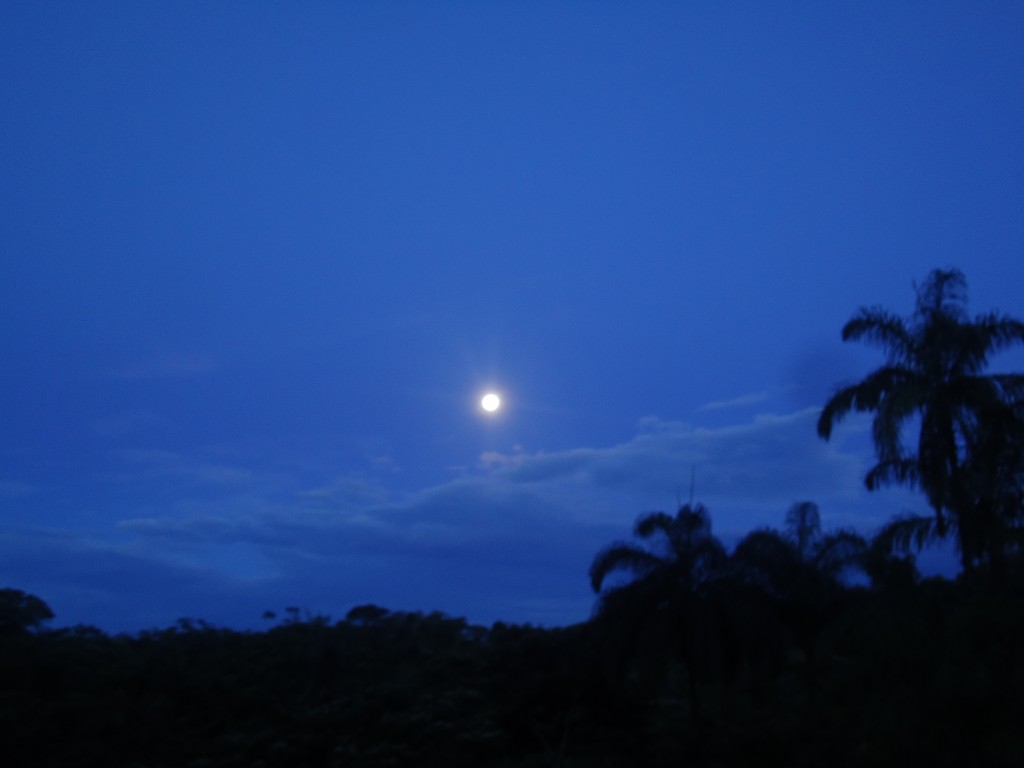 Foto: Luna - Shell (Pastaza), Ecuador