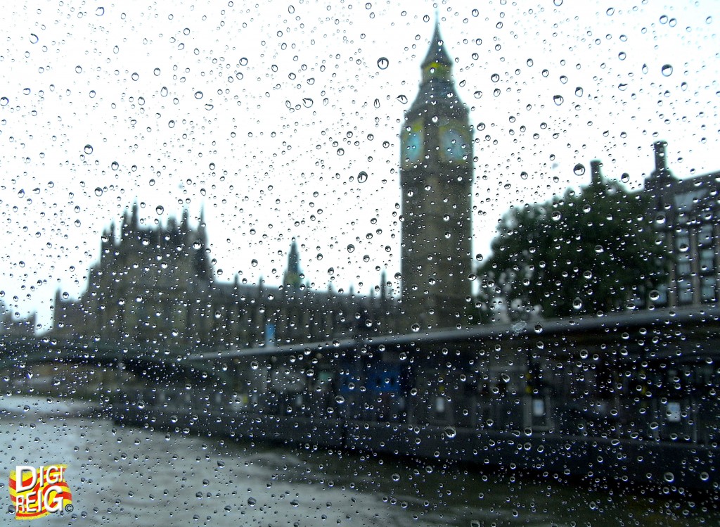 Foto: El Big Ben en una tarde de lluvia. - Londres (England), El Reino Unido