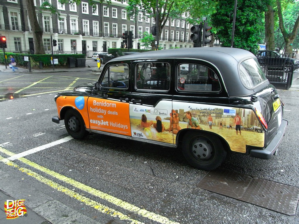 Foto: Taxi londinense. - Londres (England), El Reino Unido