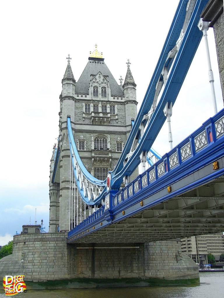Foto: Puente de la Torre. - Londres (England), El Reino Unido
