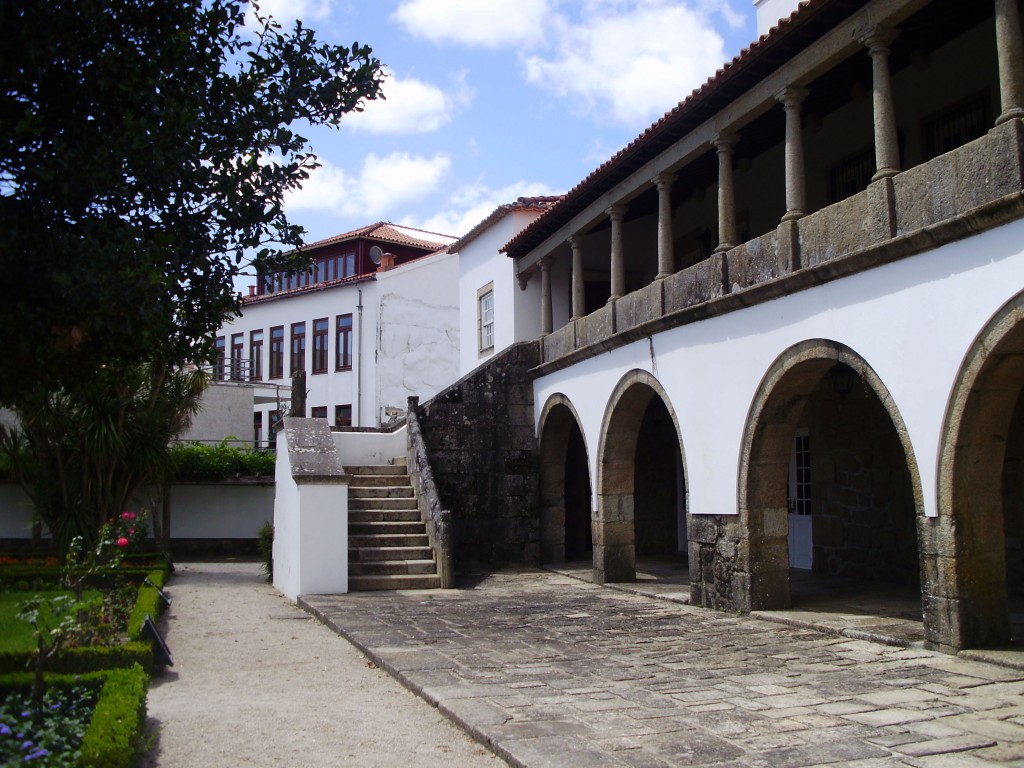 Foto: BIBLIOTECA JARDINES - Vila Nova De Cerveira, Portugal