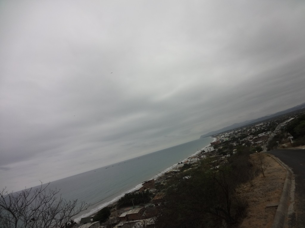 Foto: Subida a la loma - Crucita (Manabí), Ecuador