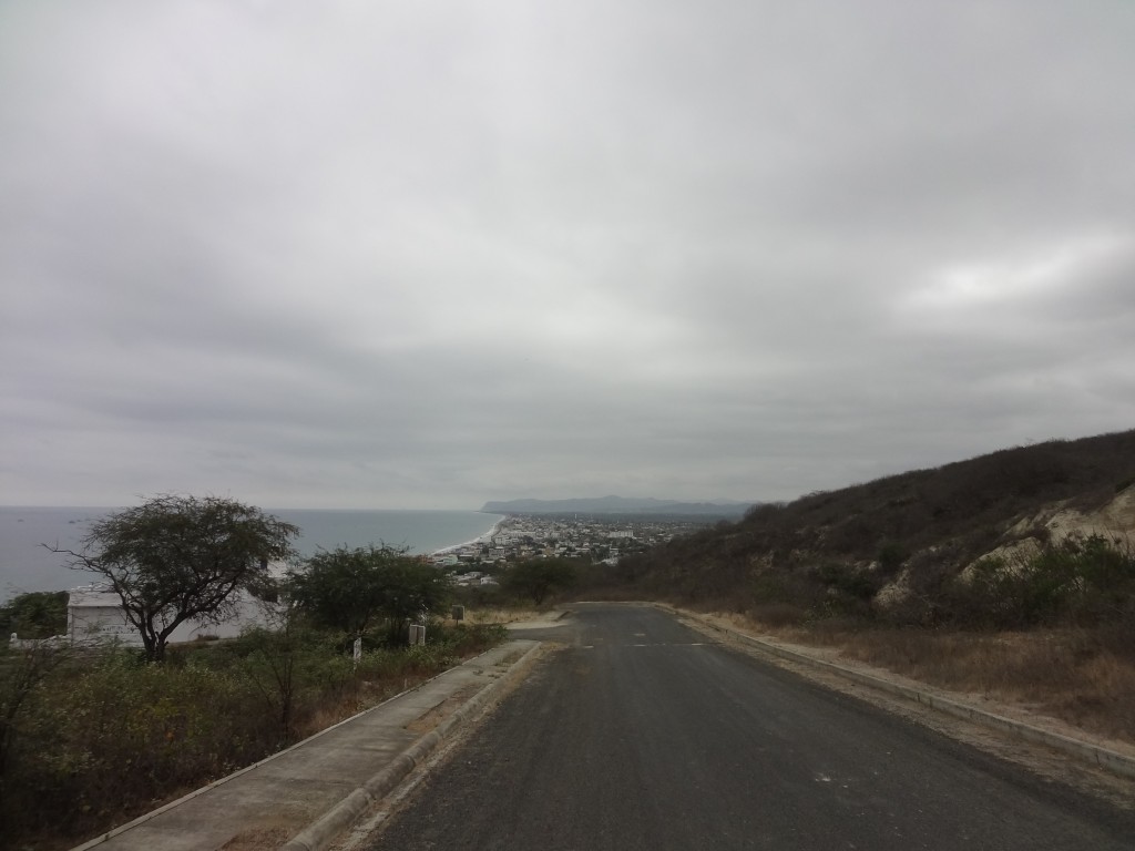 Foto: Carretera - Crucita (Manabí), Ecuador