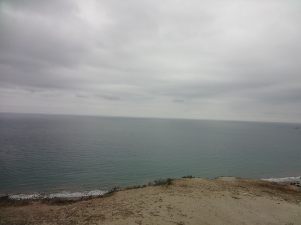 Foto: Vista al mar desde la loma - Crucita (Manabí), Ecuador