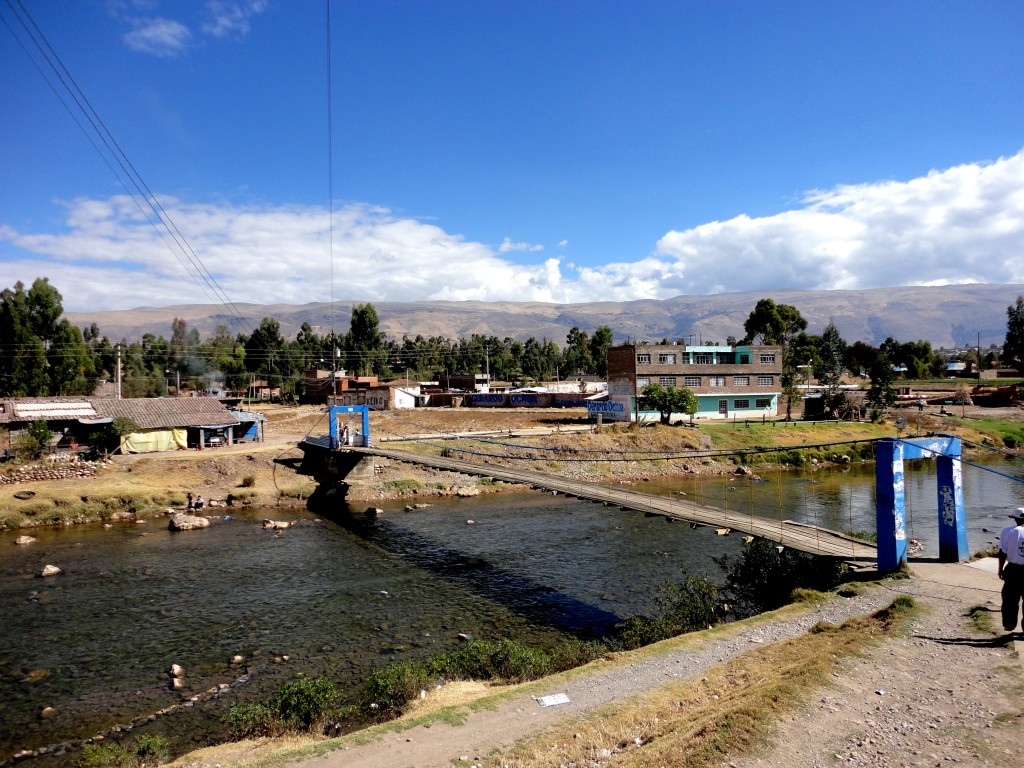 Foto: PUENTE EN PILCOMAYO - Huancayo (Junín), Perú