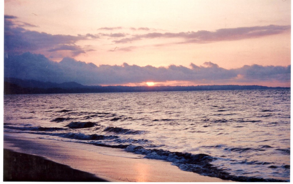 Foto: Castelnuovo - Atacames (Castelnuovo) (Esmeraldas), Ecuador