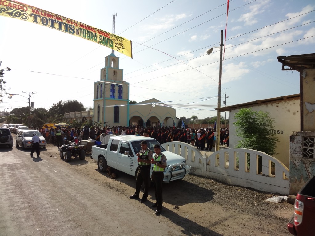 Foto: Fiesta de San Pedro y San Pablo - Crucita (Manabí), Ecuador