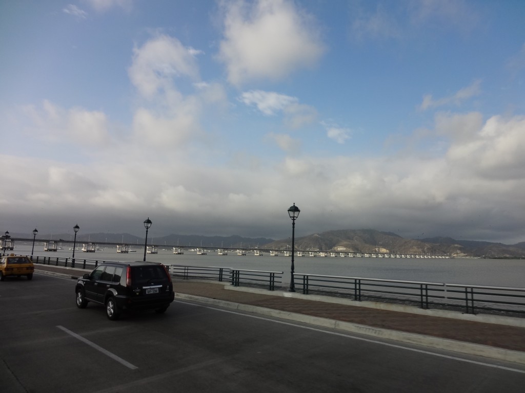 Foto: Entrada a Bahía - Bahía de Caráquez (Manabí), Ecuador