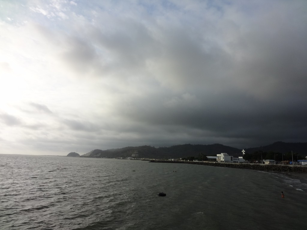 Foto: Iglesia de San Vicente - San Vicente (Manabí), Ecuador