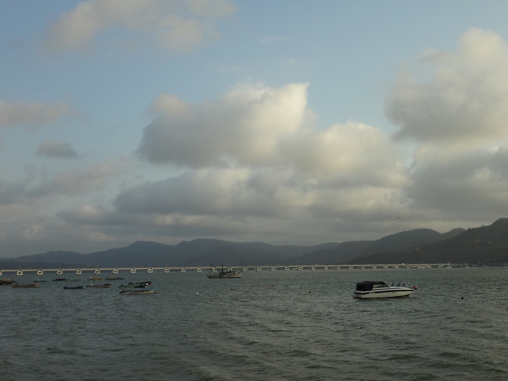 Foto: Puente - San Vicente (Manabí), Ecuador