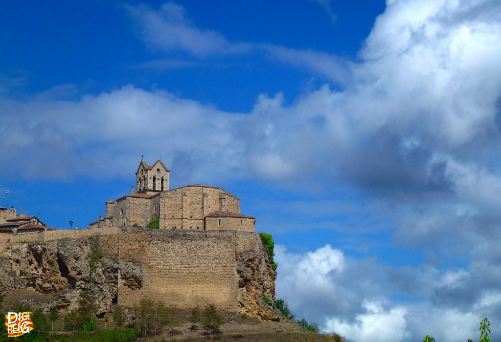 Foto: Iglesia de San Vicente. - Frías (Burgos), España