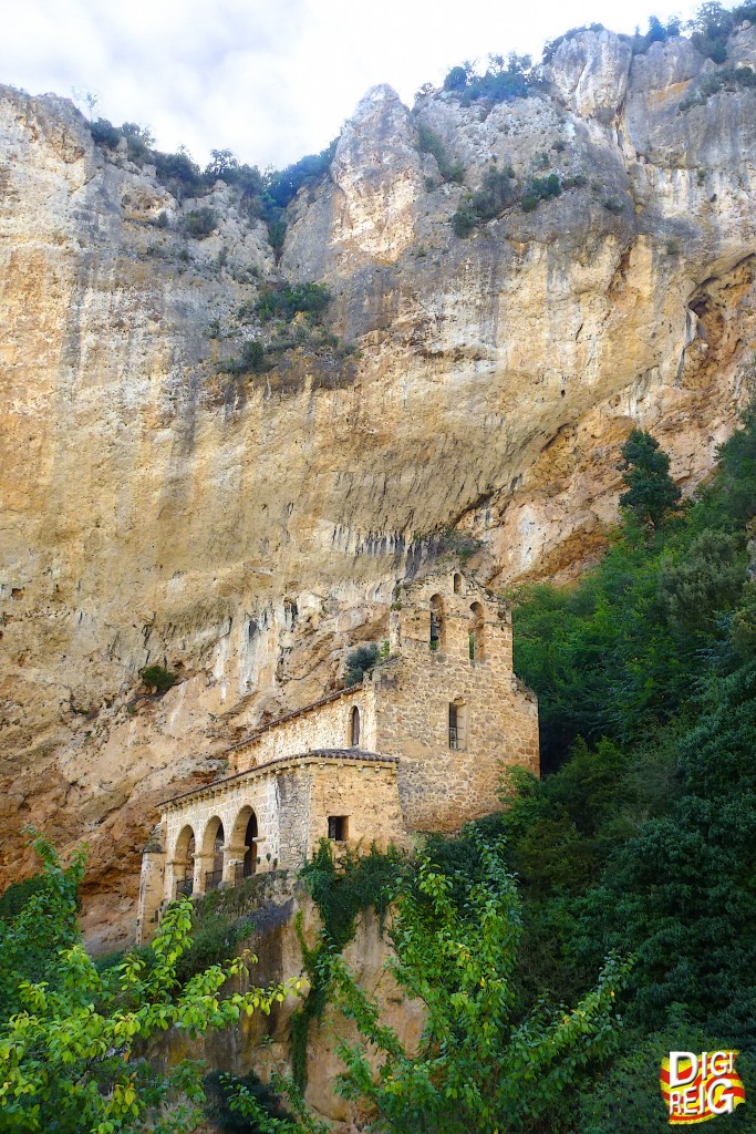 Foto: Ermita Ntra. Sra. de la Hoz. - Tobera (Burgos), España