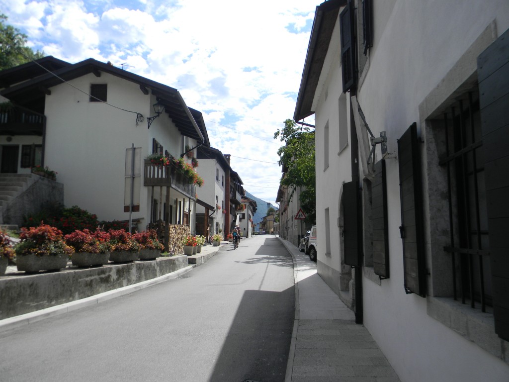 Foto: Calle de Kobarid - Kobarid, Eslovenia