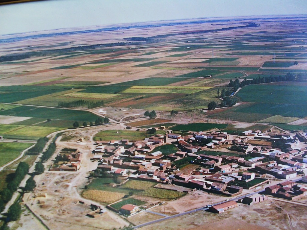 Foto: Vista Aerea De Zuares Del Paramo - Zuares Del Páramo (León), España