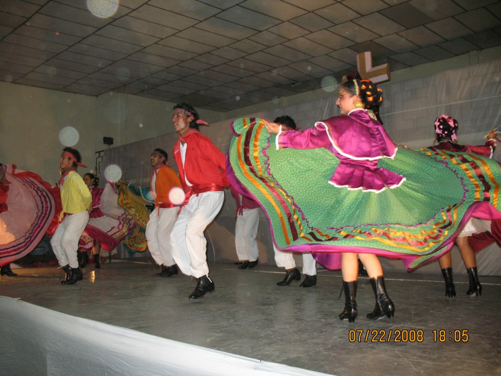 Foto: Grupo De Danza De Hercules En La Cañada, Queretaro, México - Santiago De Querétaro (Querétaro), México
