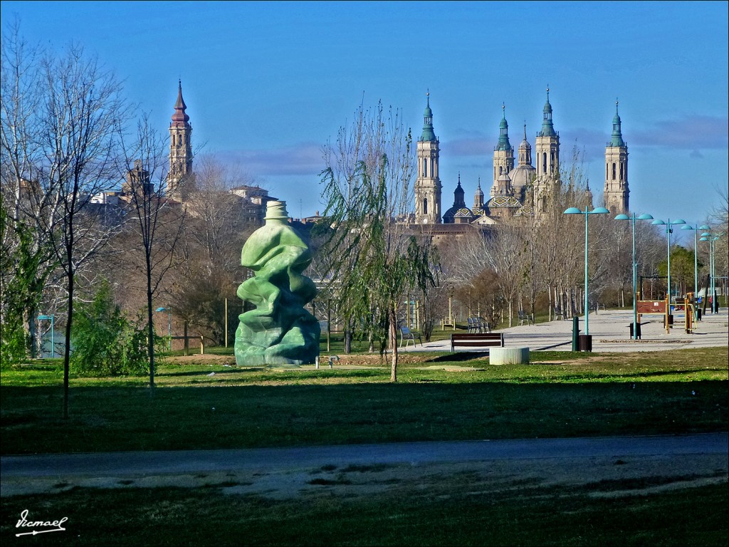 Foto: 111230-01 EBRO Y EL PILAR - Zaragoza (Aragón), España