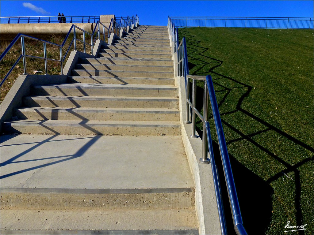 Foto: 111230-09 EBRO Y EL PILAR - Zaragoza (Aragón), España