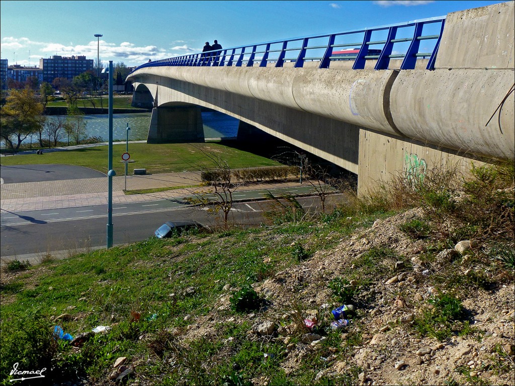 Foto: 111230-12 EBRO Y EL PILAR - Zaragoza (Aragón), España