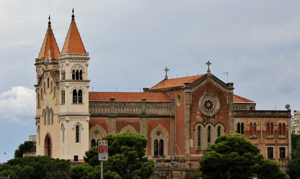 Foto: Iglesia de la Madonna di Montalto - Messina (Sicily), Italia